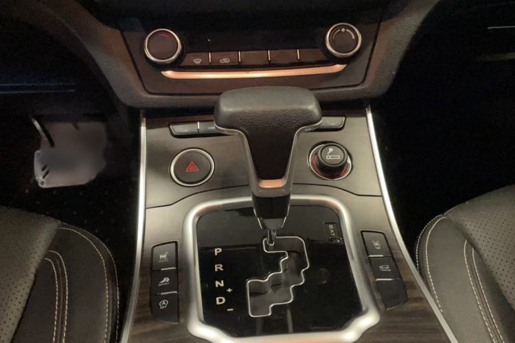 Used Land X7 2018 Geely Jingyue 1.5T Panoramic Luxury Model Gear Lever