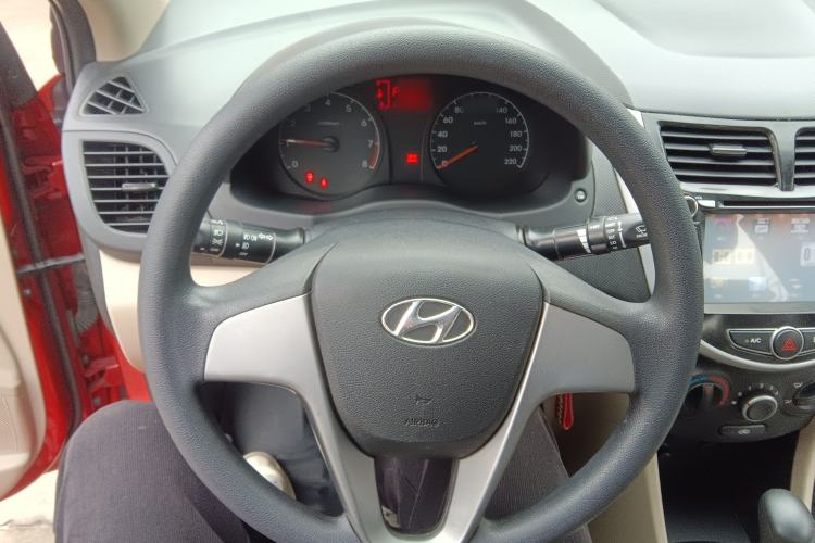 Used Hyundai Verna (older generation) 2014 1.4L Automatic Smart GLS
