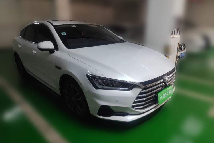 Used BYD Qin Pro 2018 1.5TI Automatic Smart Connect Luxe Model Front Right 45 Deg