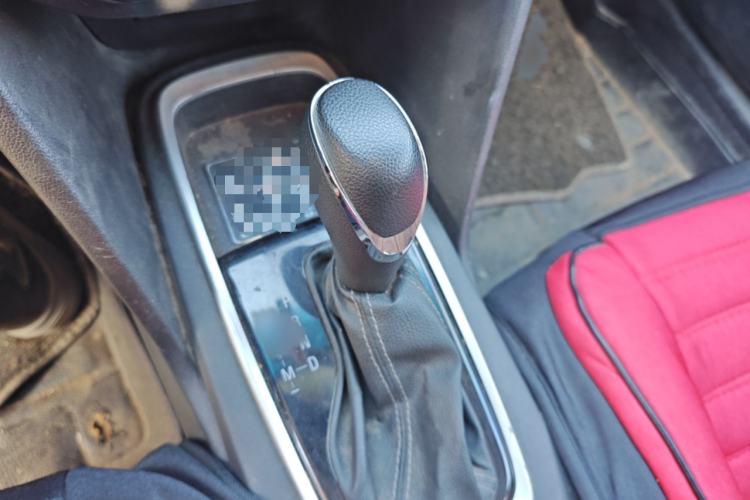 Used Chevrolet Cavalier 2018 320 Automatic Enjoyment Edition Gear Lever