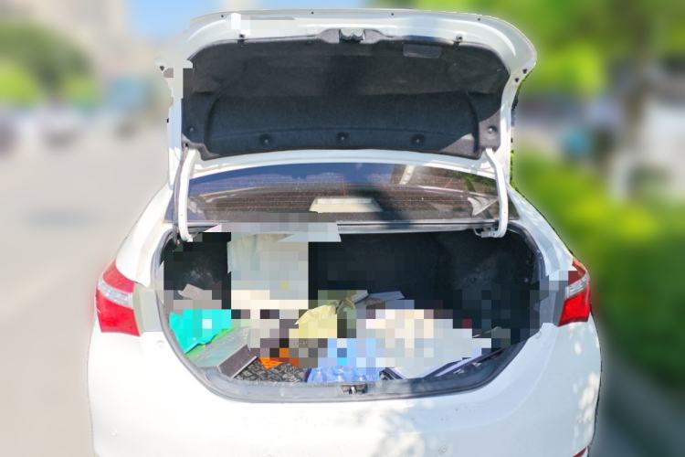 Used Toyota Corolla 2017 Revised Version 1.6L Manual GL Trunk