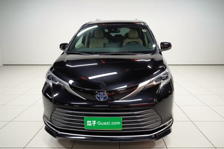Used Toyota SIENNA 2021 2.5L Hybrid Ultimate Edition