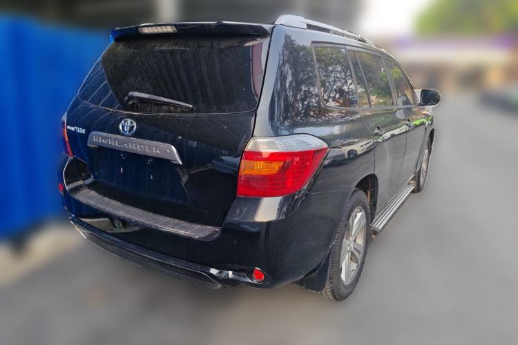 Used Toyota Highlander 2009 2.7L Two-Wheel Drive 7-Seater Luxury Edition Rear Right 45 Deg