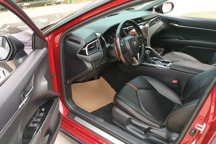 Used Toyota Camry 2019 2.0S FENGSHANG Version China VI Standard Left Front Seat