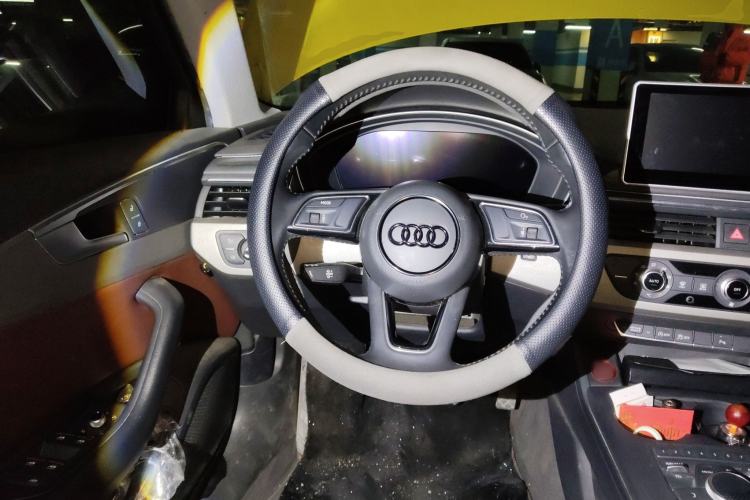 Used Audi A4L 2018 30th Anniversary Edition 40 TFSI Trendy Model