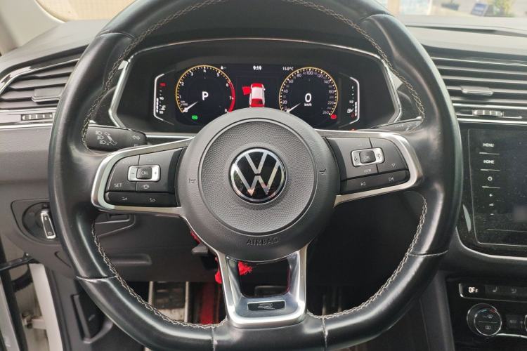 Used Volkswagen Tiguan L 2021 330TSI Automatic Two-Wheel Drive R-Line Enhanced Edition Steering Wheel