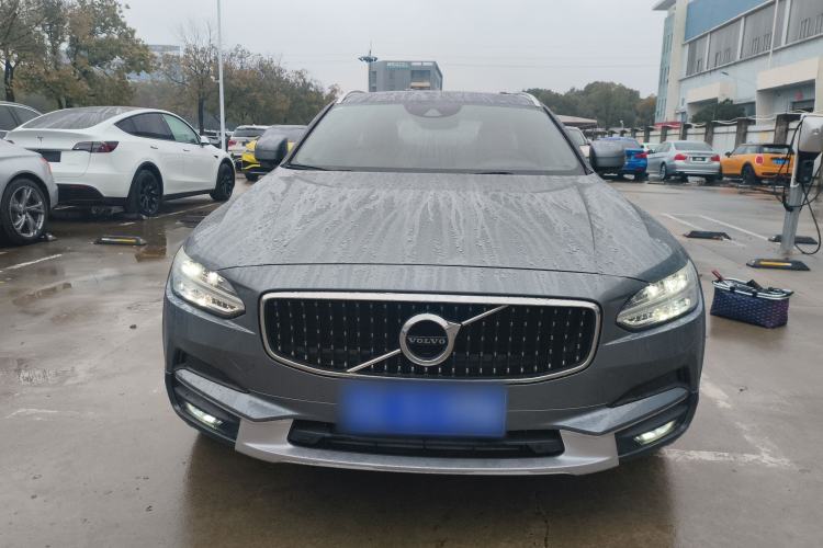 Used Volvo V90 2019 Cross Country T5 AWD Smart Range Version China V Standard
