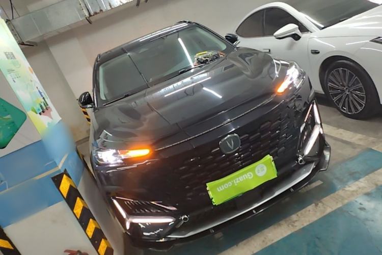 Used CHANGAN UNI-K iDD 2022 Blue Whale iDD 130km 1.5T Prestige Model
