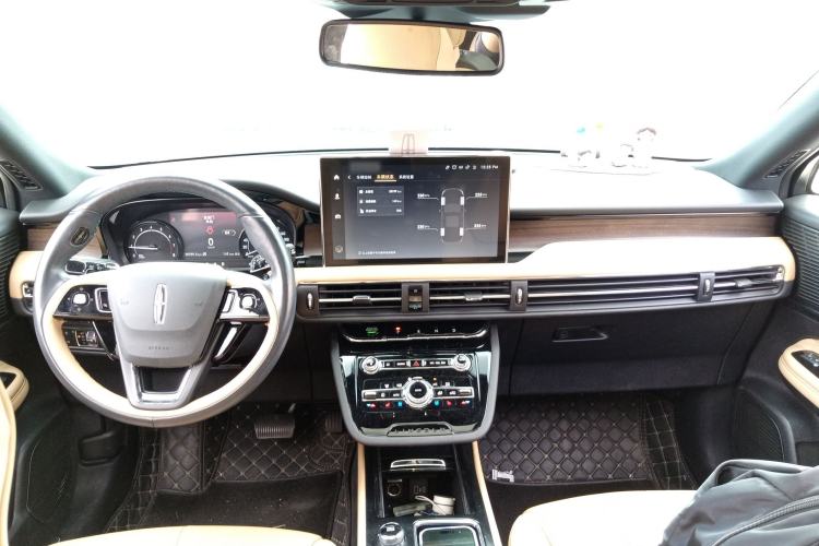 Used Lincoln Corsair 2021 2.0T Two-Wheel-Drive Luxury Edition