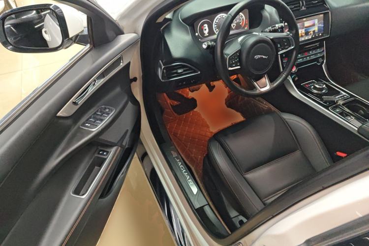 Used Jaguar XEL 2018 2.0T 250 PS Premium Edition