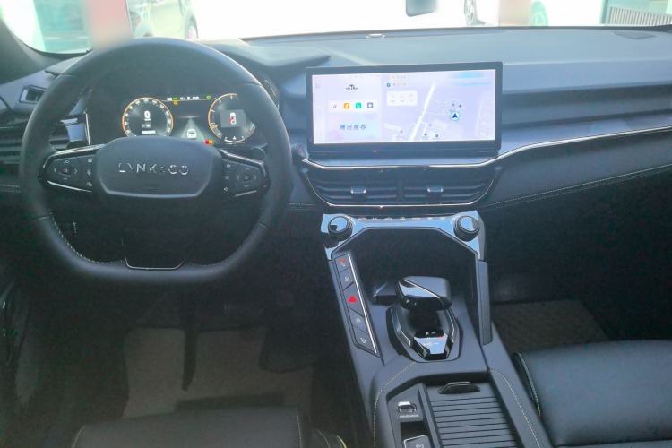 Used Lynk & Co 06 2023 Remix 1.5T Dynamic Halo