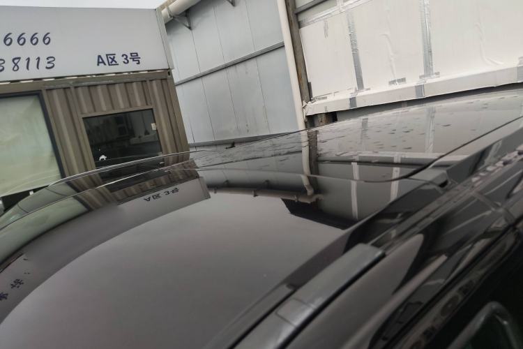 Used Mercedes-Benz V-Class 2017 V 260 Avantgarde Edition
