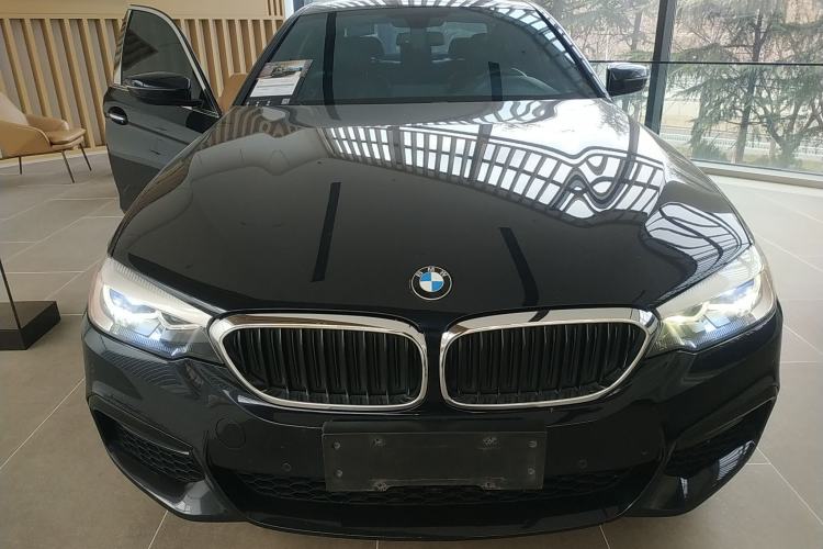 Used BMW 5 Series 2018 525Li M Sport Package