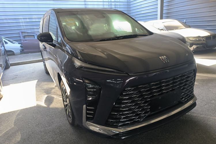 Used Buick GL8 2026 Model Lu Zun Luxury Edition