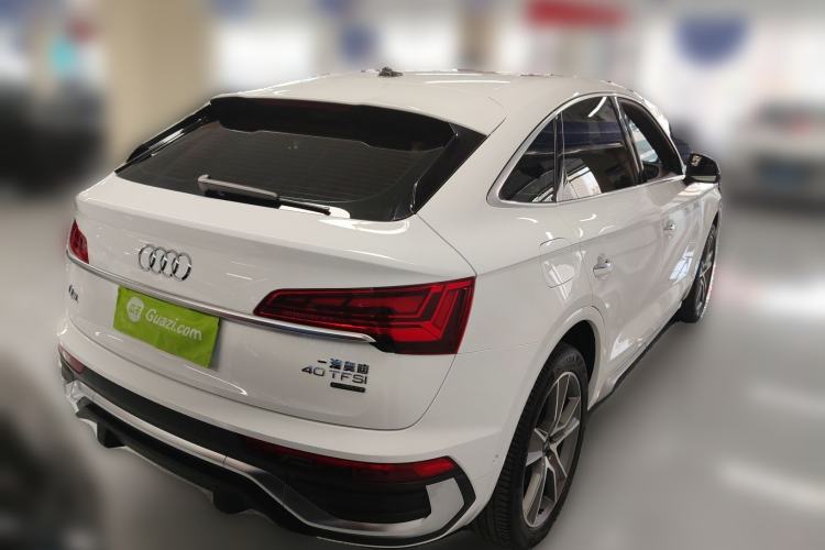 Used Audi Q5L Sportback 2021 40 TFSI Luxury Edition Rear Right 45 Deg