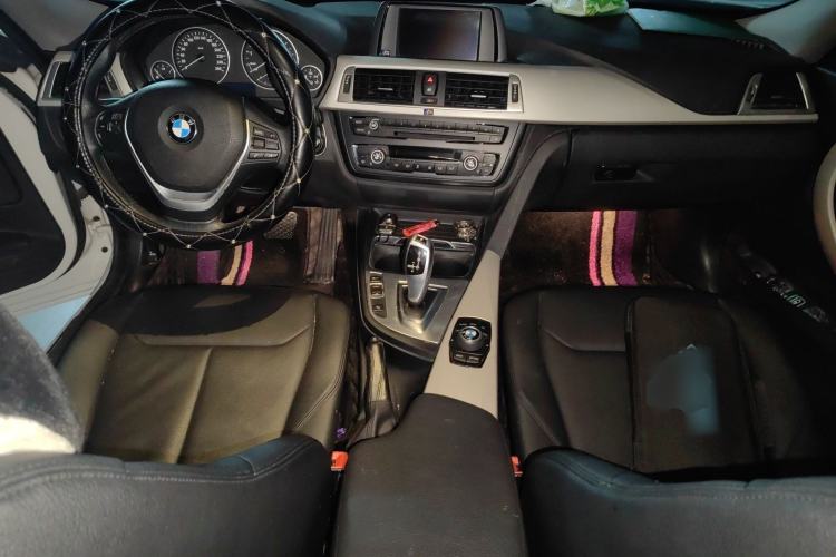 Used BMW 3 Series GT 2016 320i Fashion Model