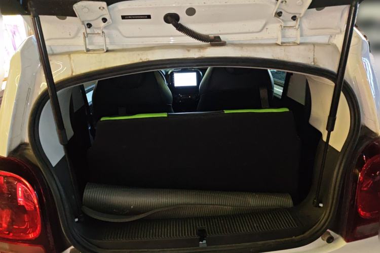 Used Roewe Clever 2021 302 km New Four-Seater Super-Efficient Version