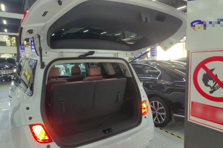 Used Buick GL6 2021 323T Mild Hybrid Connect Luxury Model Trunk