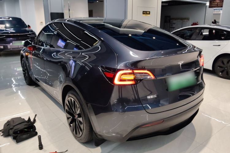 Used Tesla Model Y 2024 Rear-Wheel-Drive Version
