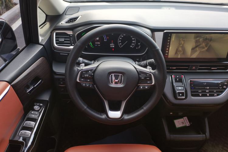 Used Honda Odyssey 2024 2.0L eHEV Sharp & Enjoy Edition
