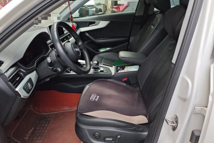 Used Audi A4L 2019 40 TFSI Fashion Edition China VI Emission Standard