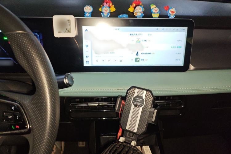 Used Geometry E Firefly 2024 301km Starlight
