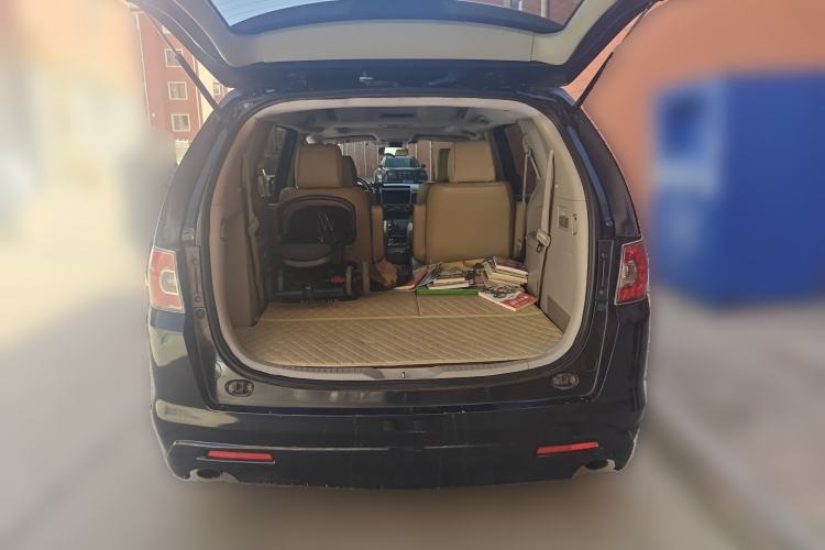 Used Mazda 8 2011 2.3L Deluxe Edition Trunk