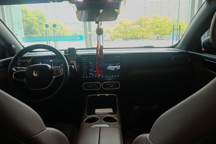 Used Leapmotor C01 2022 Rear-Drive Long-Range Version Center Console