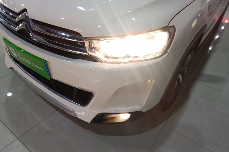 Used Citroen C3-XR 2015 1.6THP Automatic Pioneer Model Left Front Headlight