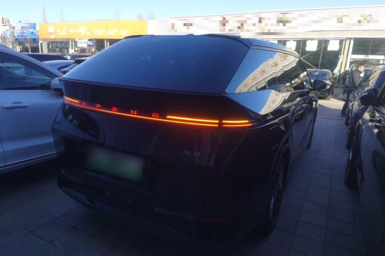 Used XPeng X9 2025 740 Ultra-Long Range Max