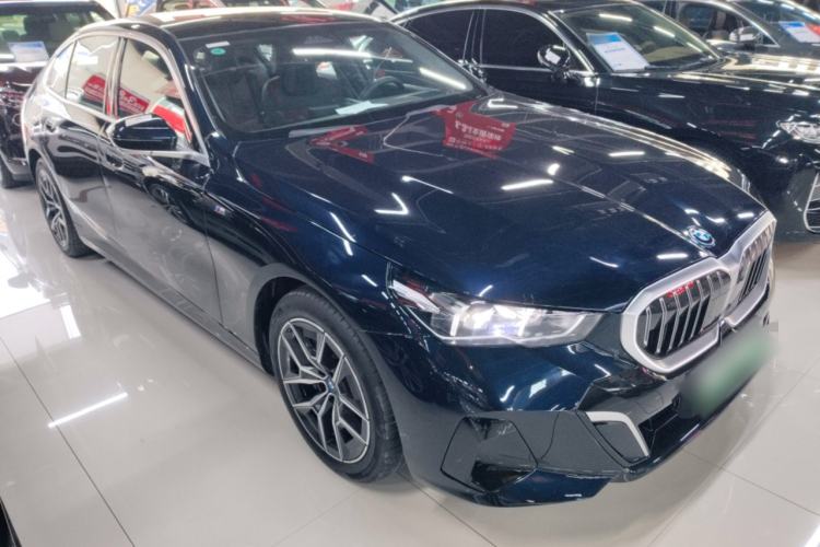 Used BMW i5 2025 eDrive 40L M Sport Package Exterior 1