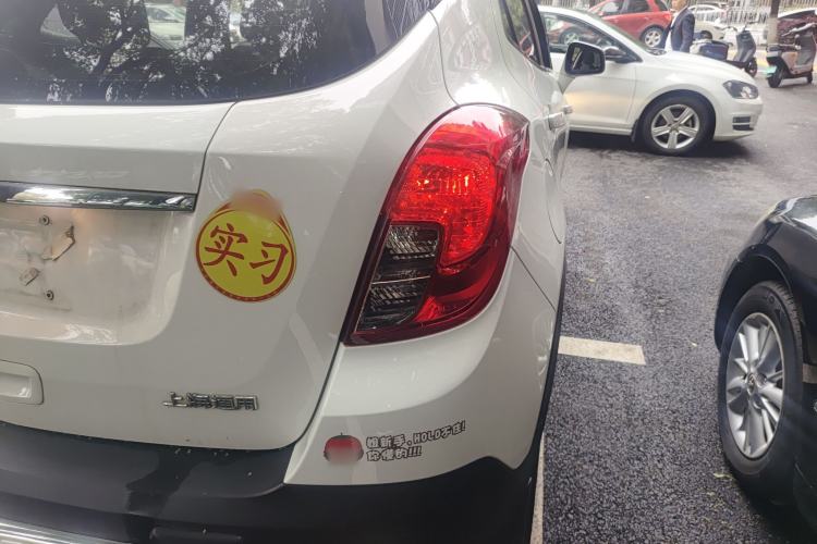 Used Buick Encore 2014 1.4T Automatic Two-Wheel Drive Urban Elite Model Right Rear Taillight