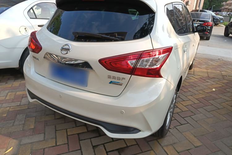 Used Nissan Tiida 2016 1.6L CVT Cool Dynamic Edition
