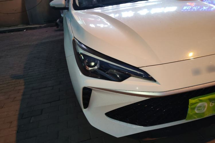 Used Roewe i5 2023 1.5L Manual Comfort Edition
