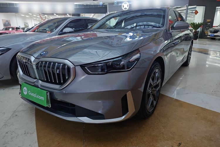 Used BMW i5 2024 eDrive 35L Prestige Luxury Package