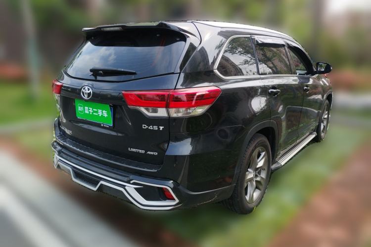 Used Toyota Highlander 2018 2.0T Four-Wheel Drive Ultimate Edition 7-Seater Emission Standard China V Rear Right 45 Deg