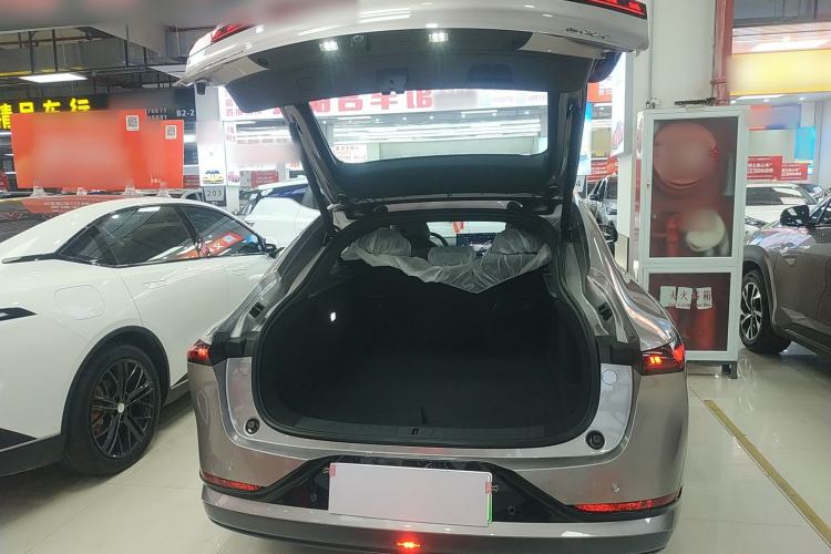 Used CHANGAN NEVO A07 2026 Model Ultra-Long Blue Whale Pure Electric 730 Luxury Edition Trunk