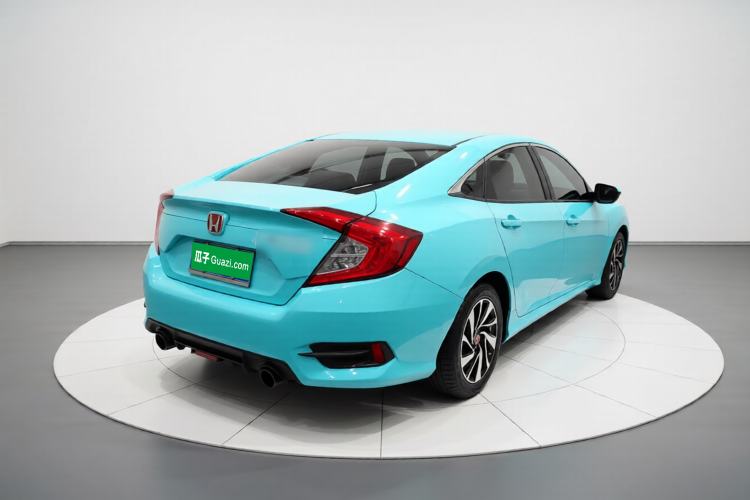 Used Honda Civic 2016 220TURBO CVT Luxury Edition Rear Right 45 Deg