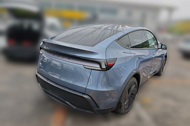 Used Tesla Model Y 2025 Rear-Wheel-Drive Version