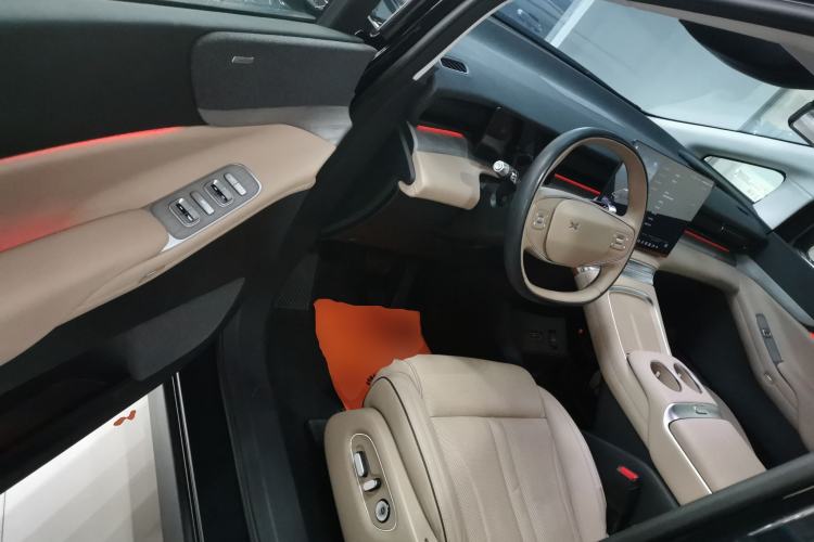 Used XPeng X9 2024 610 Long-Range Pro
