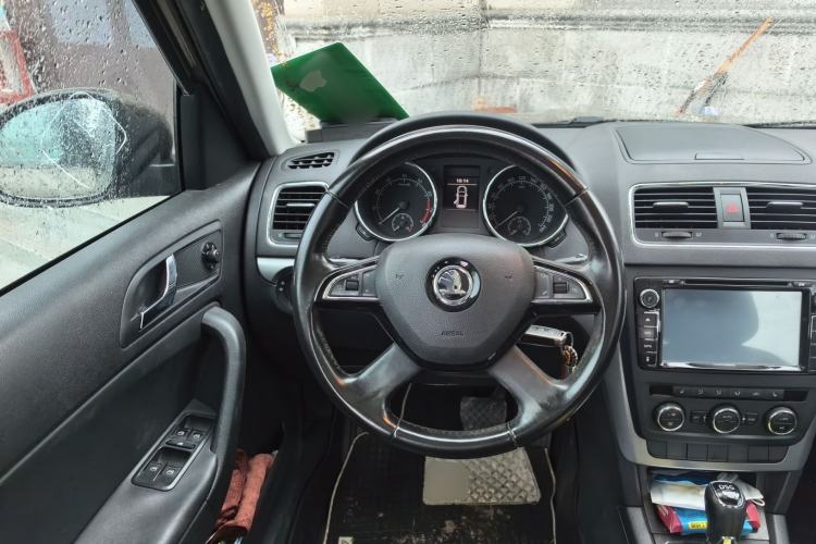 Used Skoda Yeti 2014 1.4 TSI DSG Phantom Edition