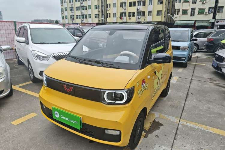 Used Wuling Hongguang MINIEV 2021 Macaron Premium Model – Lithium Iron Phosphate