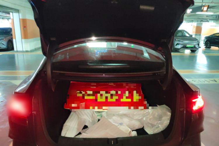 Used BYD Qin L 2025 DM-i Smart Drive 120KM Superior Model
