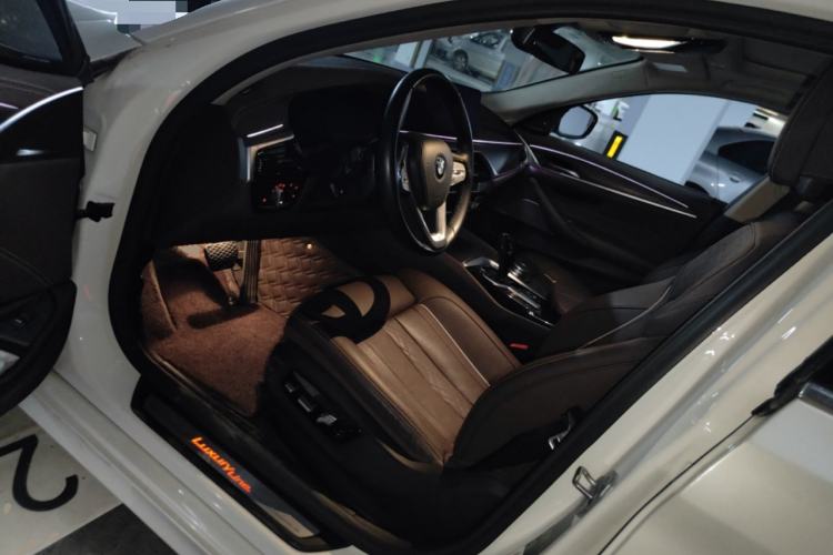 Used BMW 5 Series 2021 530Li Luxury Edition Premium Package
