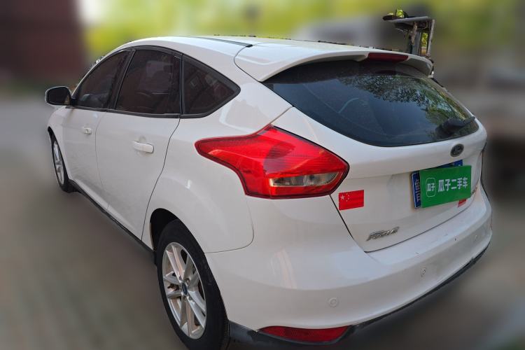 Used Ford Focus 2018 Hatchback Classic 1.6L Automatic Trendy SmartDrive Edition
