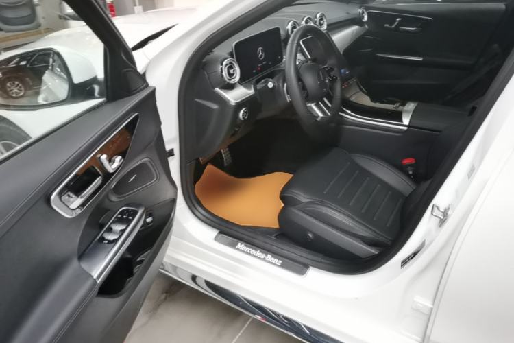 Used Mercedes-Benz C-Class New Energy 2025 C 350 eL Driver Seat