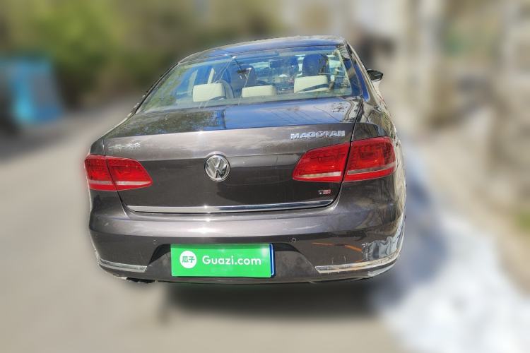 Used Volkswagen Magotan 2013 1.8TSI Luxury Model Rear