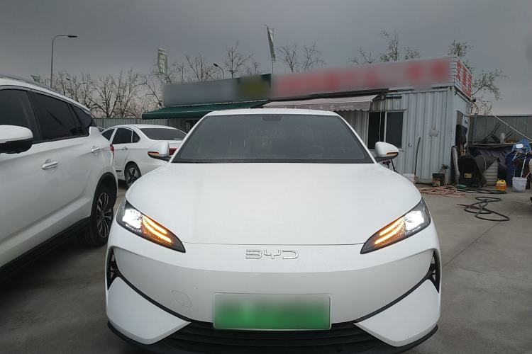 Used BYD e7 2025 Model 520 Smart Mobility Edition