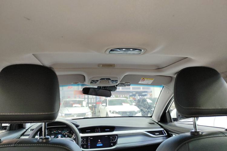 Used Geely Auto Emgrand 2019 Leading Edition 1.5L CVT Upward-Connected Model China VI Standard