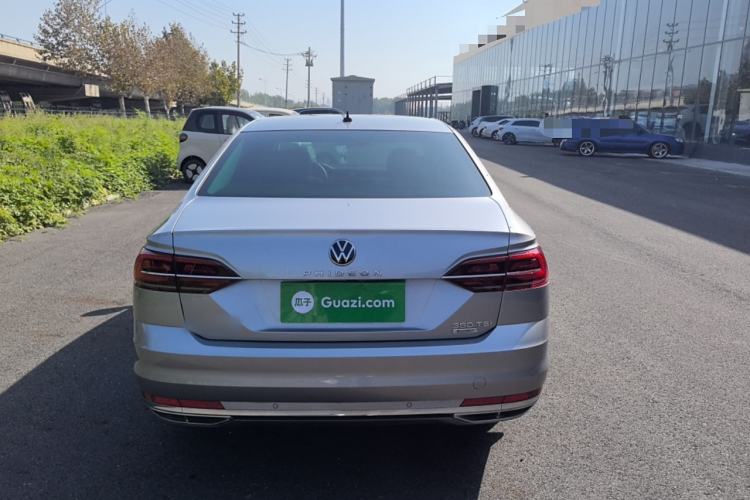 Used Volkswagen Phideon 2021 380TSI Luxury Edition
